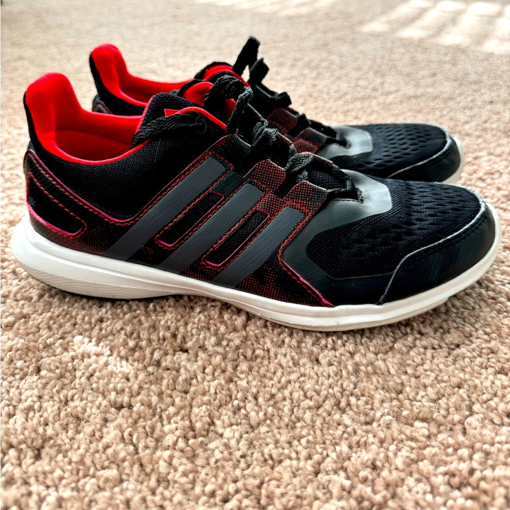 Adidas red and black running shoes size 4Y